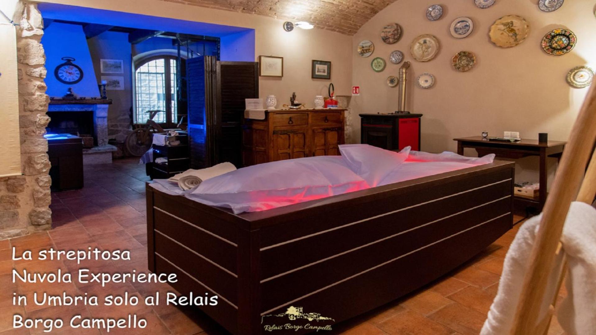 Relais Borgo Campello Guest House Campello sul Clitunno Exterior photo