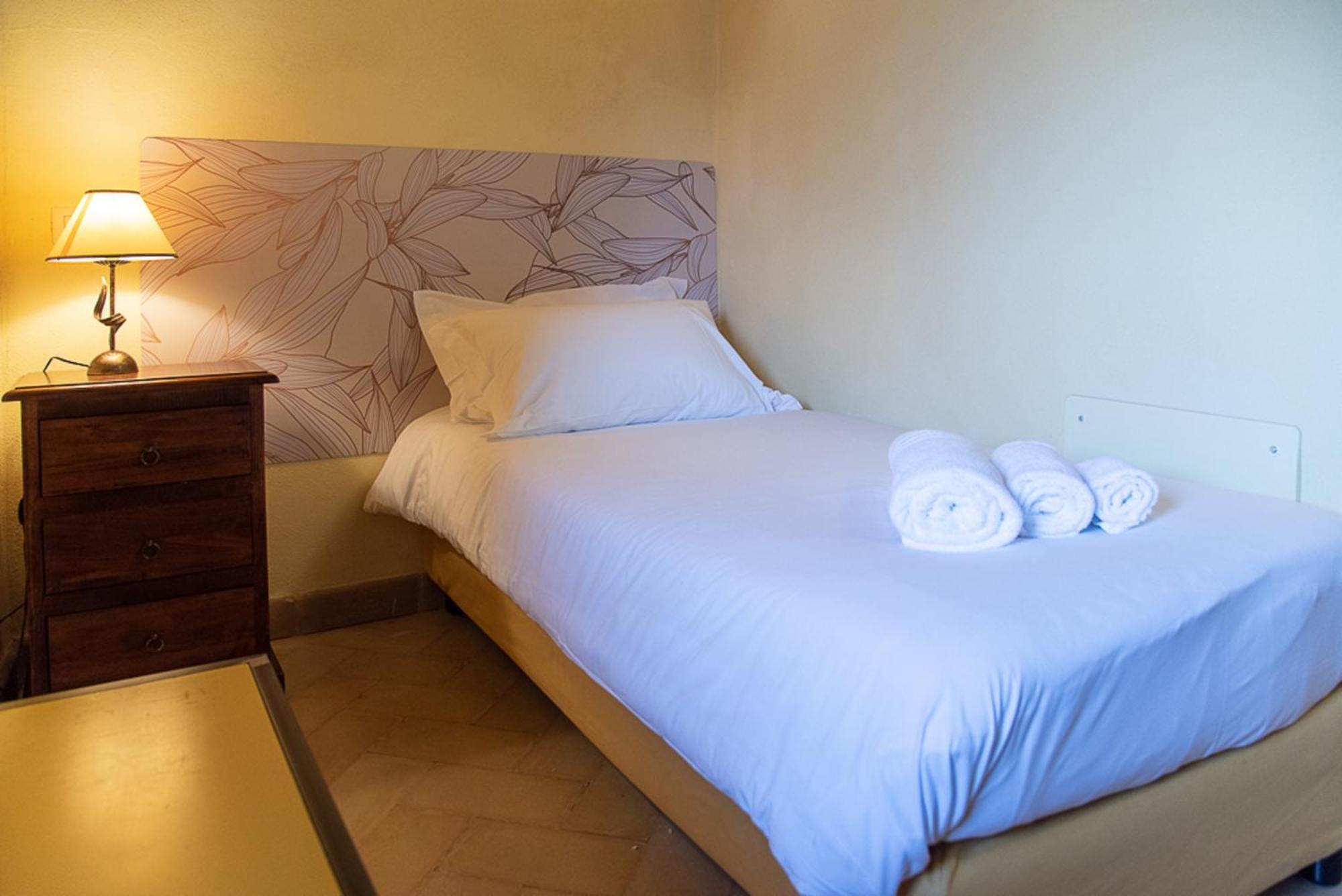 Relais Borgo Campello Guest House Campello sul Clitunno Room photo