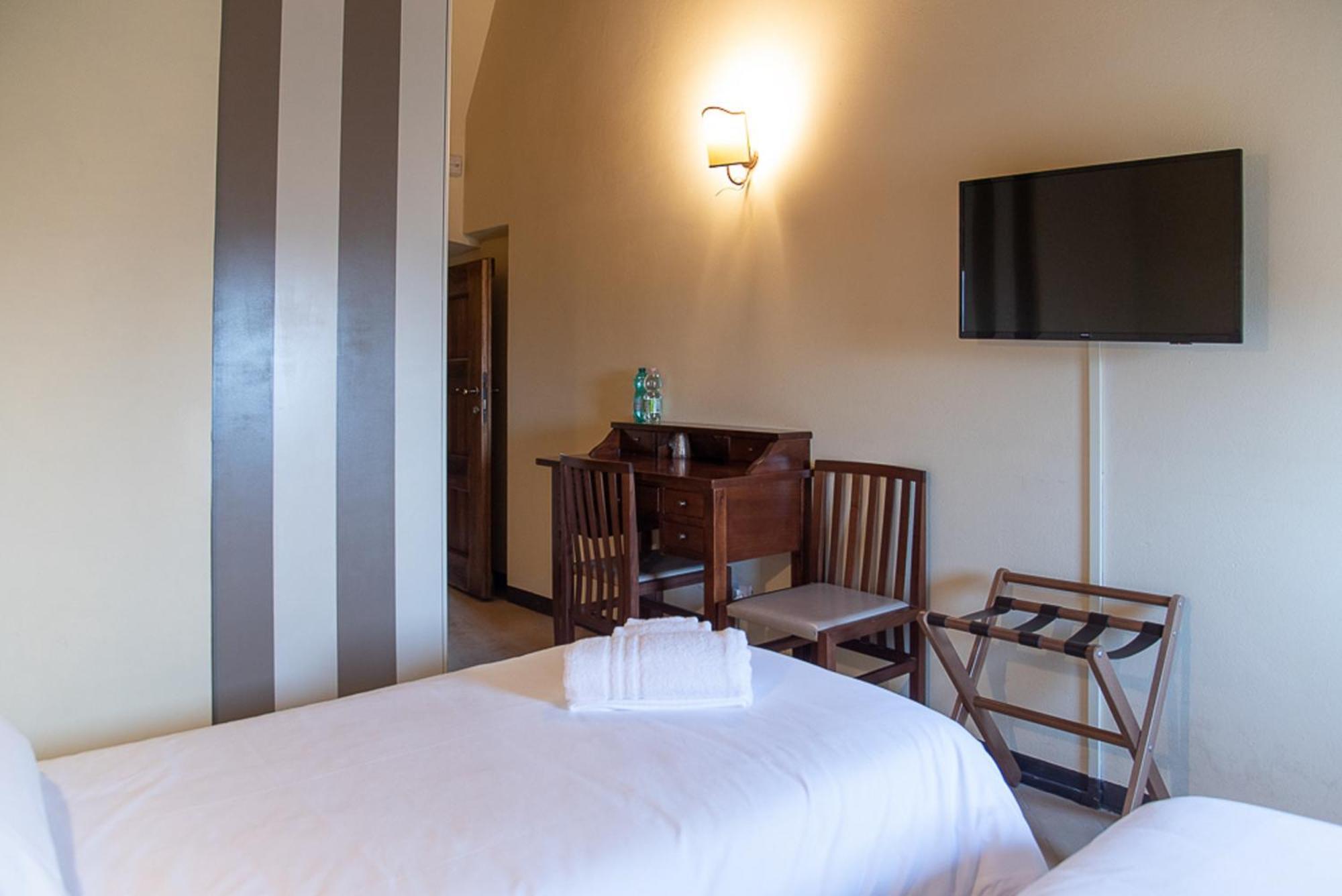 Relais Borgo Campello Guest House Campello sul Clitunno Room photo